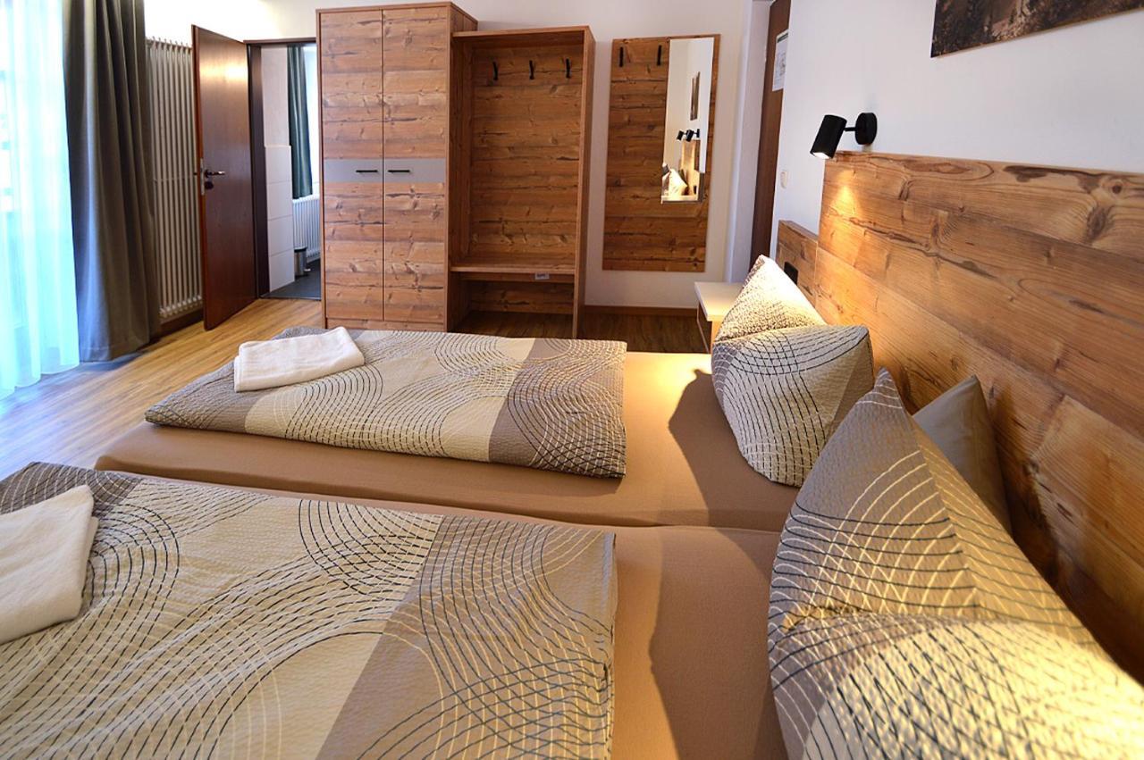 Gasthof Hotel Zur Post Kiefersfelden Bagian luar foto