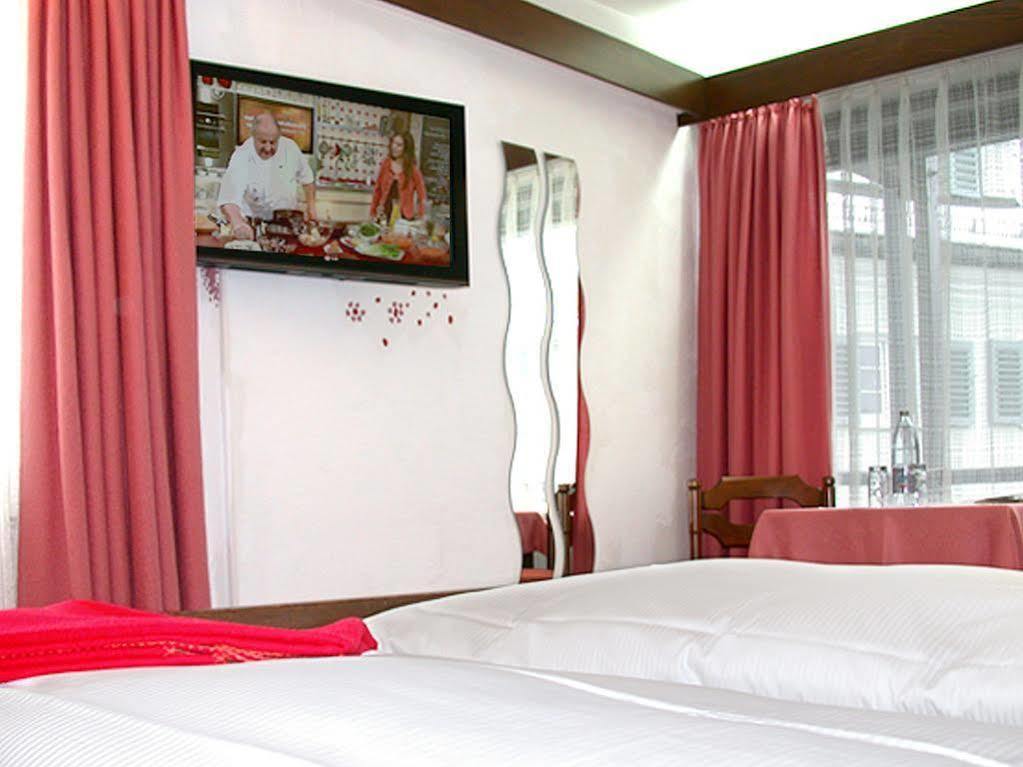 Gasthof Hotel Zur Post Kiefersfelden Bagian luar foto