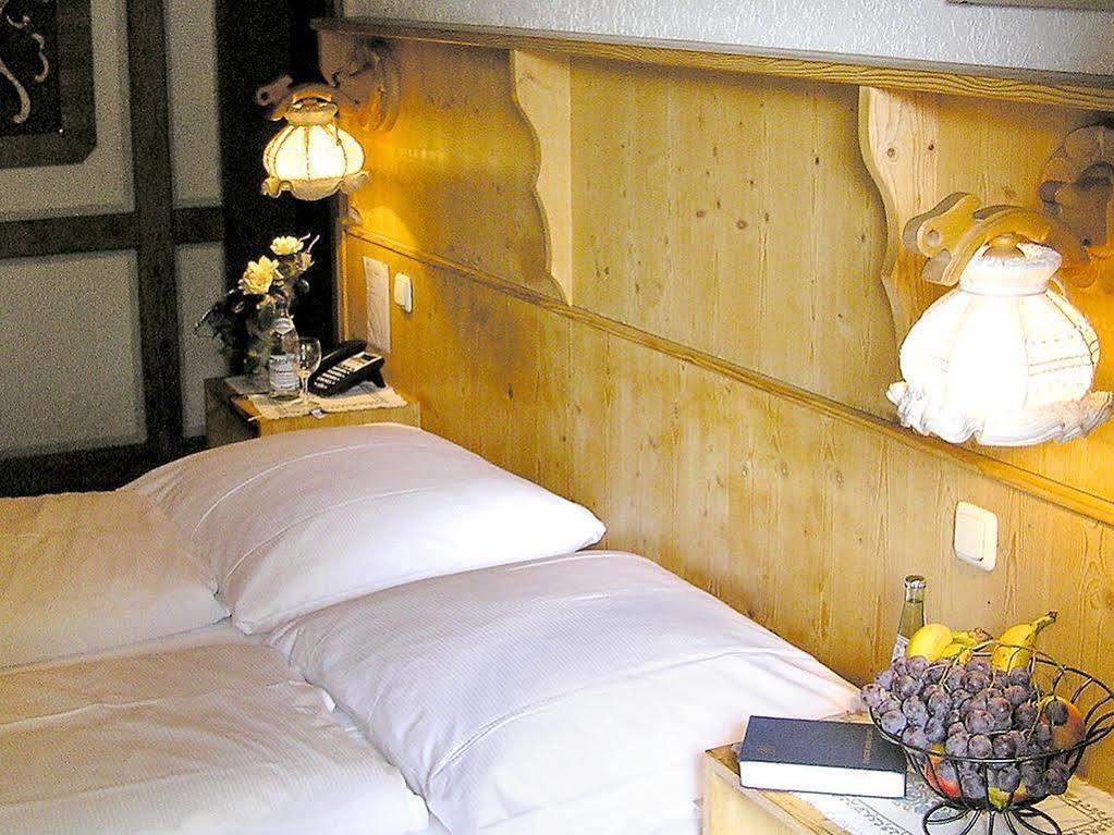 Gasthof Hotel Zur Post Kiefersfelden Bagian luar foto